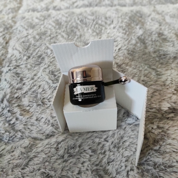 La Mer The Eye Concentrate Cream - Picture 2 of 3